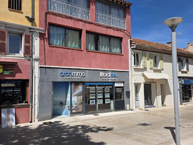 Vente Bureaux 1 pièce 50 m2 Saint Cyr sur Mer