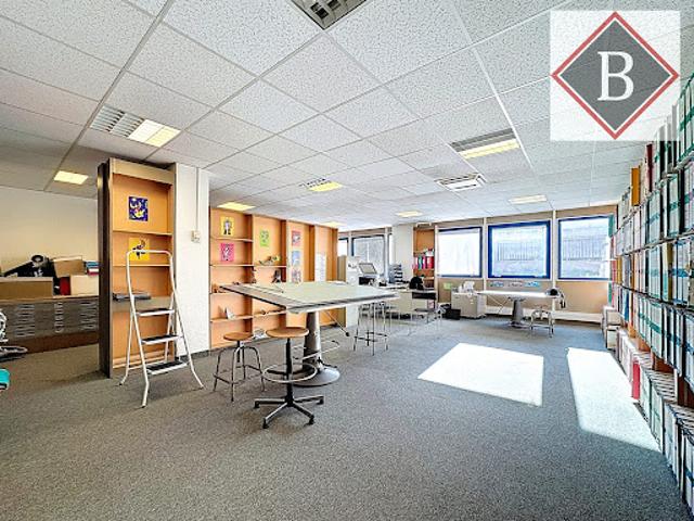 Vente Bureaux 1 pièce 67.67 m2 Le Cannet