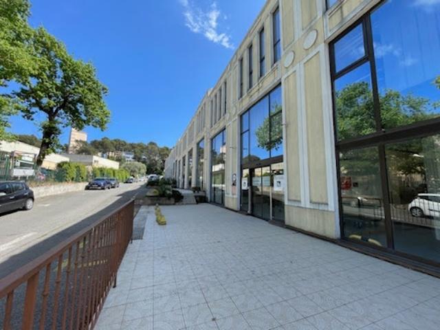 Vente Bureaux 1 pièce 76 m2 Mougins