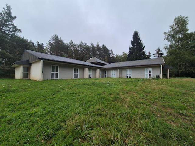 Vente Bureaux 1 pièce 848 m2 Saint Yrieix le Déjalat