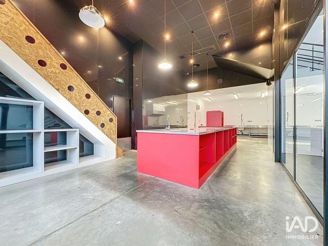 Vente Bureaux 250 m²