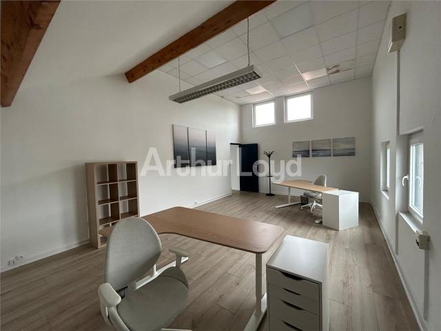 Vente bureaux 201 m² Marly Proche axes, bus et commerces