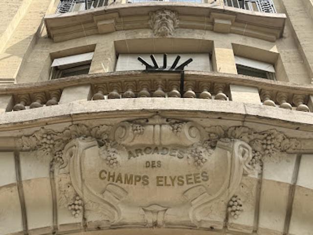 Vente Bureaux 2 pièces 19 m2 Paris 8ème