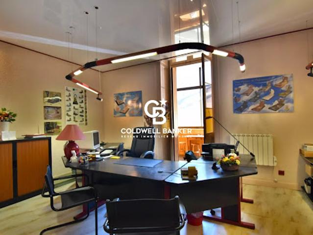 Vente Bureaux 2 pièces 29.71 m2 Chamonix Mont Blanc