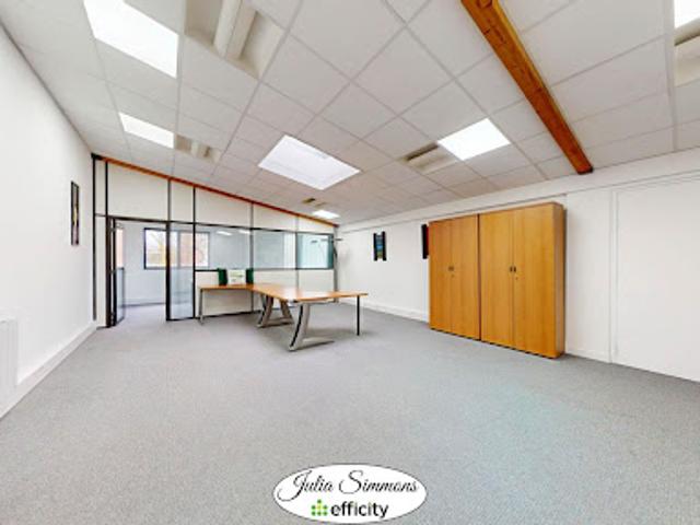 Vente Bureaux 2 pièces 56 m2 Bois d'Arcy
