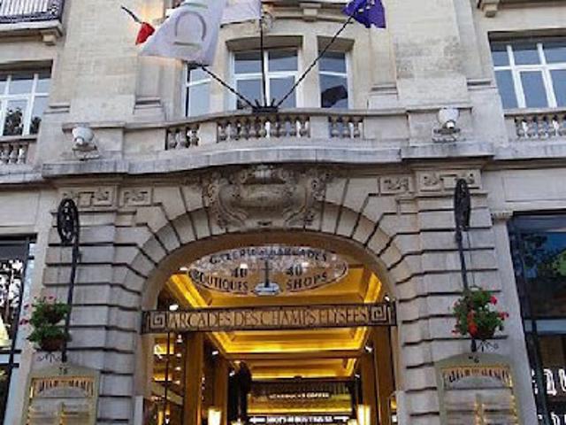 Vente Bureaux 2 pièces 56 m2 Paris 8ème
