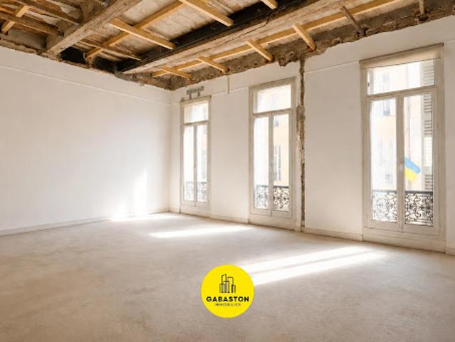 Vente Bureaux 2 pièces 87 m2 Marseille 1er