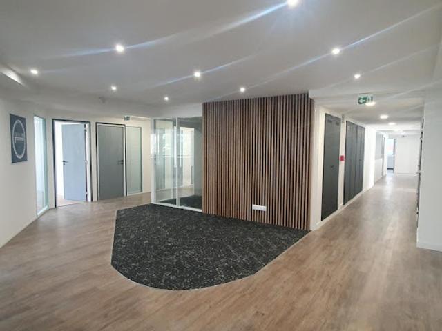 Vente Bureaux 368 m2 Suresnes