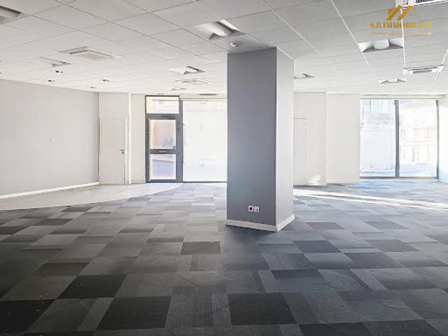 Vente Bureaux 3 pièces 137 m2 Privas