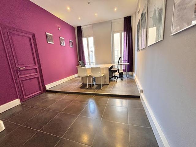 Vente Bureaux 3 pièces 68 m2 Marseille 1er