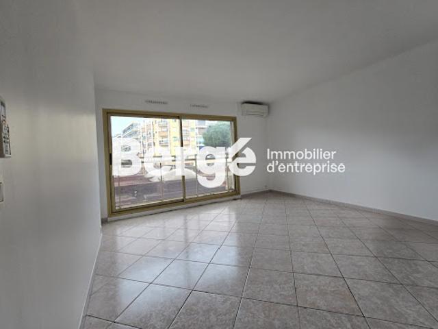 Vente Bureaux 43 m2 Mandelieu la Napoule