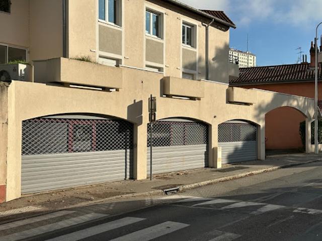 Vente Bureaux 4 pièces 131 m2 Lyon 9ème