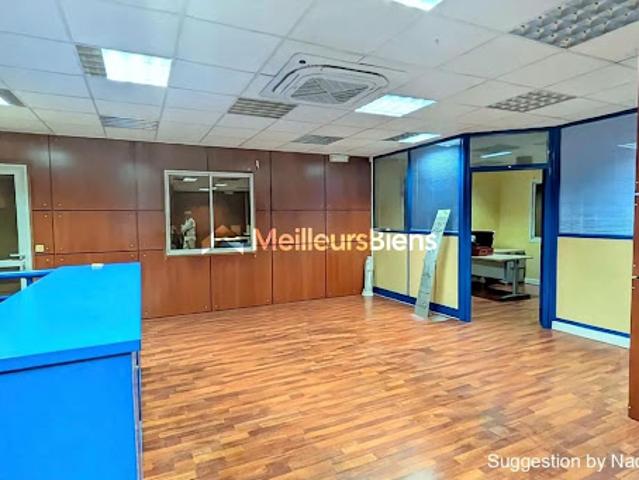 Vente Bureaux 4 pièces 94 m2 Baillif