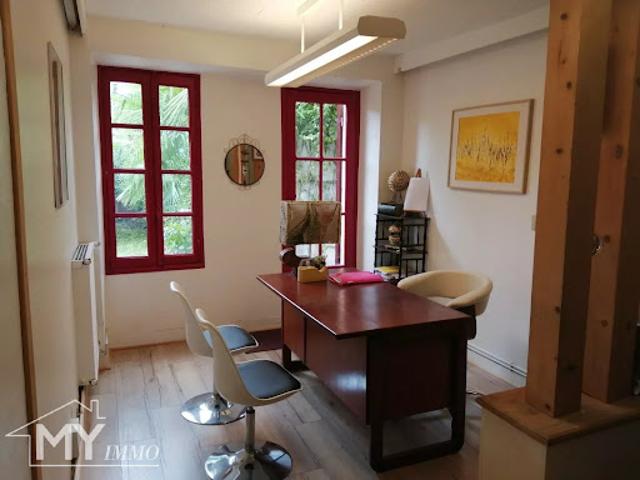 Vente Bureaux 5 pièces 140 m2 Bergerac