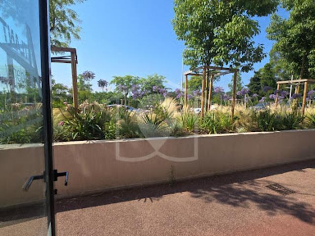 Vente Bureaux 5 pièces 165 m2 Antibes