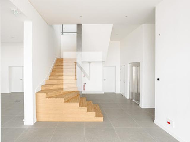 Vente Bureaux 5 pièces 250 m2 Lagord