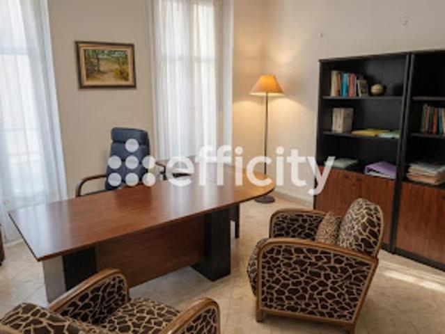 Vente Bureaux 5 pièces 76 m2 Marseille 1er