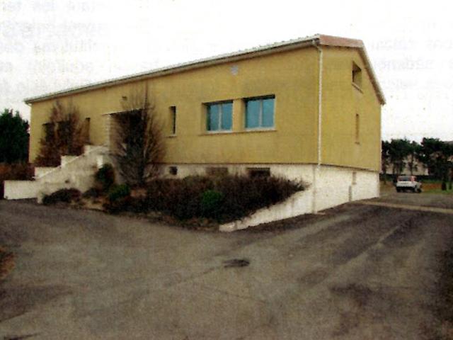 Vente Bureaux 600 m2 Dangé Saint Romain