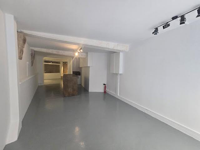 Vente Bureaux 0 pièces 85.45 m2 Paris 2ème