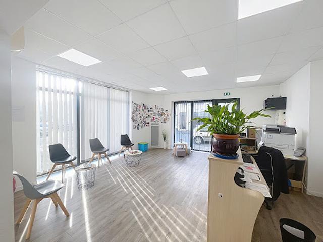 Vente Bureaux 82.5 m2 Rochefort
