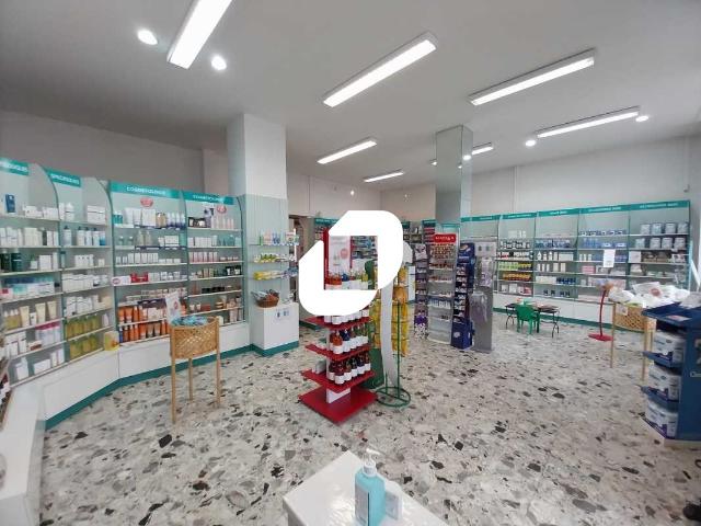 Vente bureau Les Clayes sous Bois Proche gare et commerces
