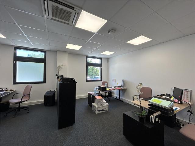 Vente bureau Pornichet Proche gare, bus et périphérique