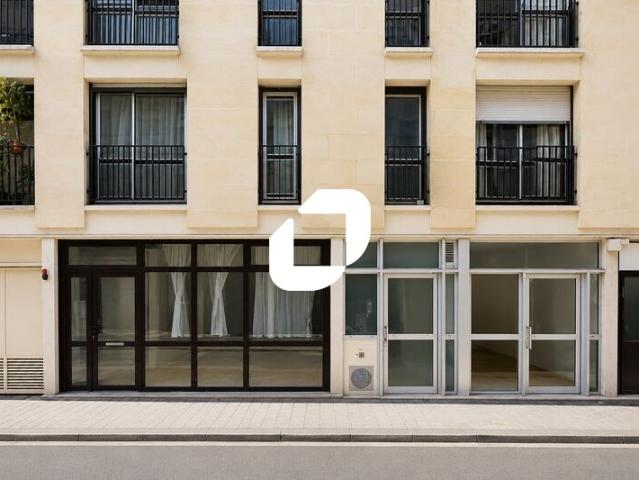 Vente bureau Paris 15 Métros Volontaires, Pasteur et Gare Montparnasse
