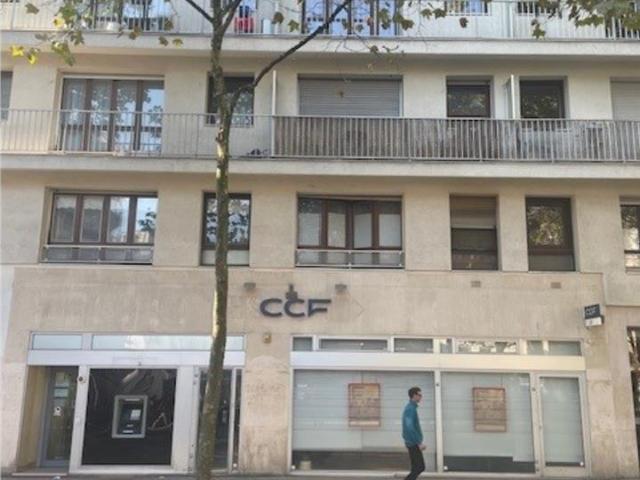 Vente bureau Paris 20 Proche métro Jourdain et Place des Fêtes