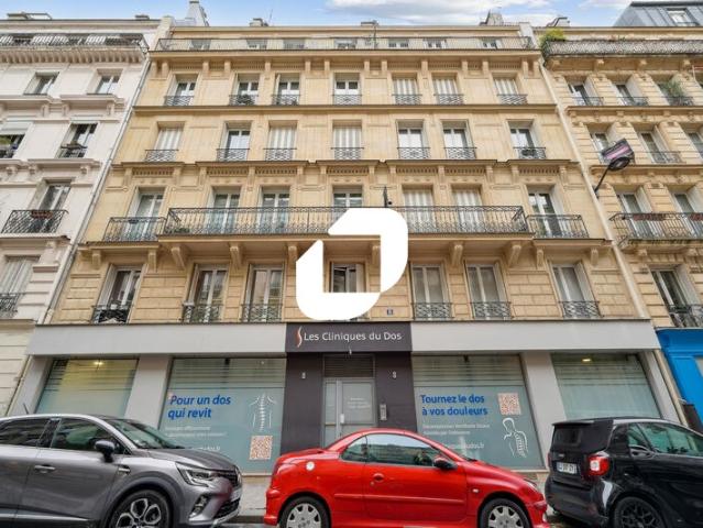 Vente bureau Paris 8 Proche Saint Lazare et Métros