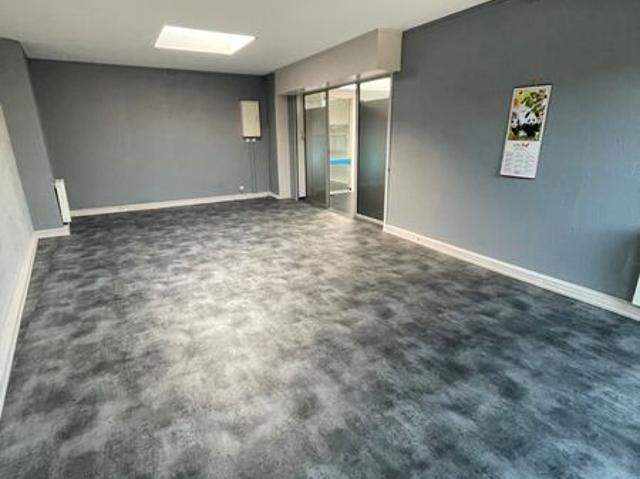 Vente bureau Vannes centre Proche gare et commerces