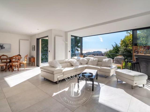 VENTE CASSIS CENTRE Maison 4 chambres et piscine