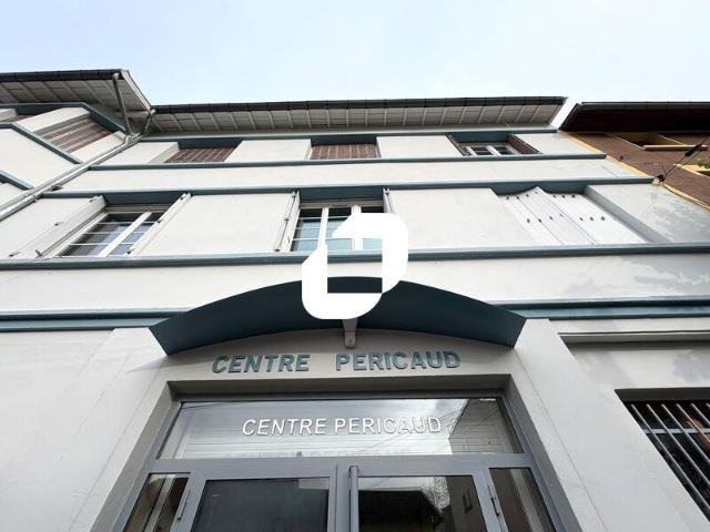Vente centre médical Lyon 8 près Hôpital Jean Mermoz