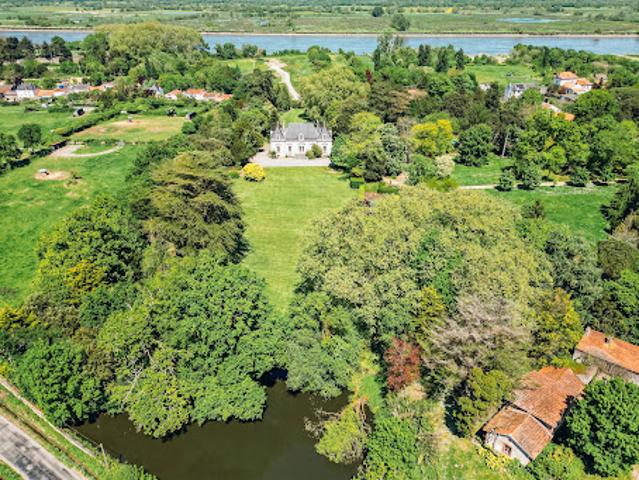 Vente Château 15 pièces 403 m2 Le Pellerin