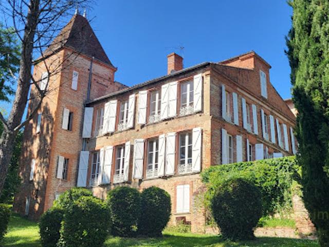 Vente Château 15 pièces 0 m2 Caraman