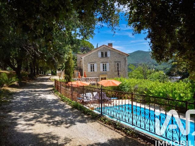 Vente Château 15 pièces 303 m2 Nyons