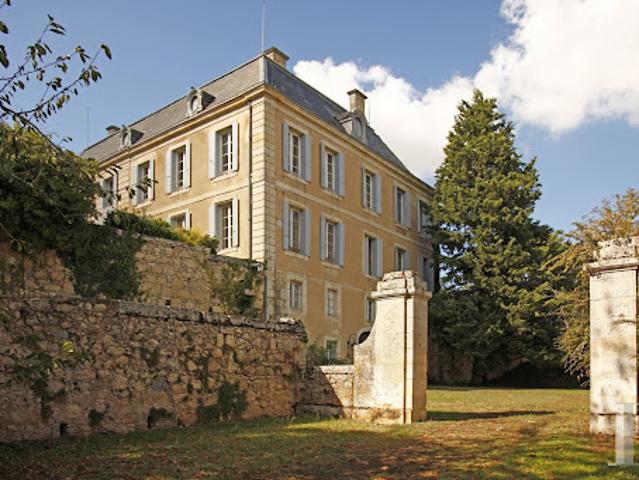Vente Château 16 pièces 650 m2 Lectoure