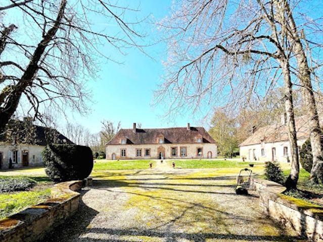 Vente Château 11 pièces 330 m2 Sens