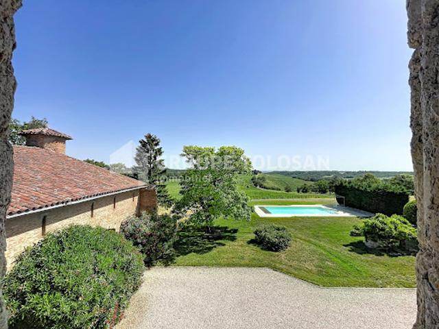 Vente Château 13 pièces 360 m2 Auterive
