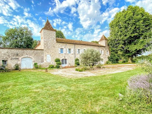 Vente Château 24 pièces 943 m2 Lauzerte