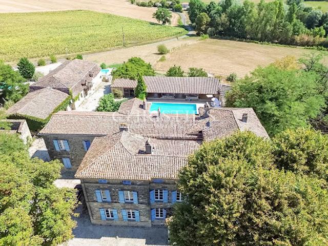Vente Château 27 pièces 632 m2 Bergerac