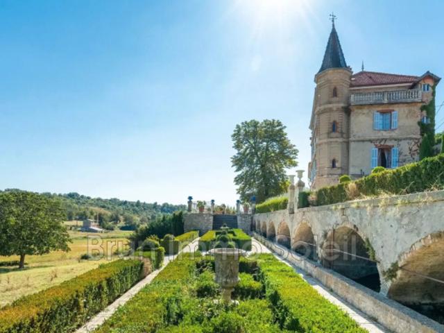 vente château 23 Pièce s