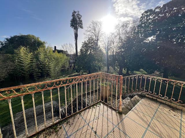 Vente Château 5 pièces 430 m2 Lormont