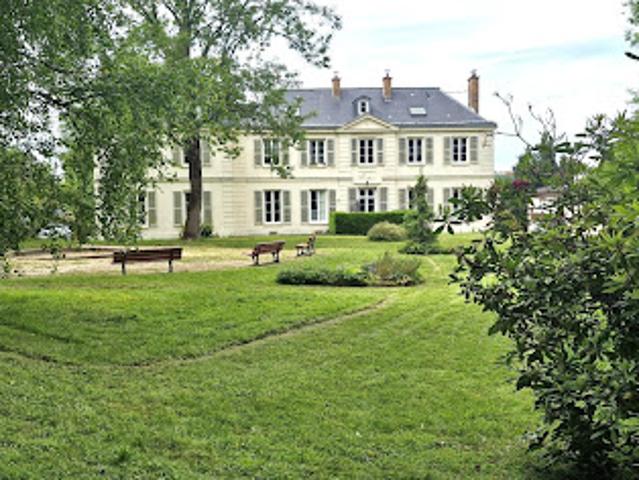 Vente Château 5 pièces 98 m2 Viroflay