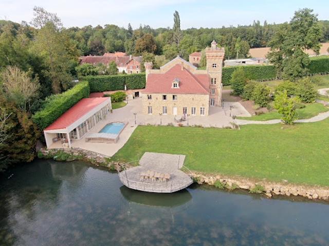 Vente Château 7 pièces 320 m2 Beautheil