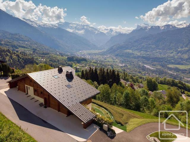 Vente Chalet 10 pièces 260.4 m2 Verchaix