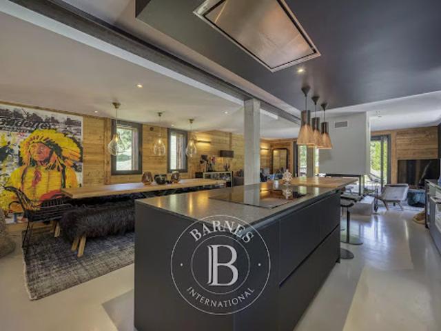 Vente Chalet 13 pièces 311.97 m2 La Clusaz