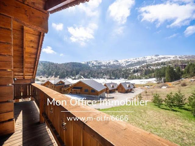 Vente Chalet 7 pièces 240 m2 Le Sauze du Lac