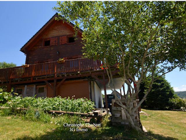 Vente Chalet 5 pièces 81.2 m2 Chastreix