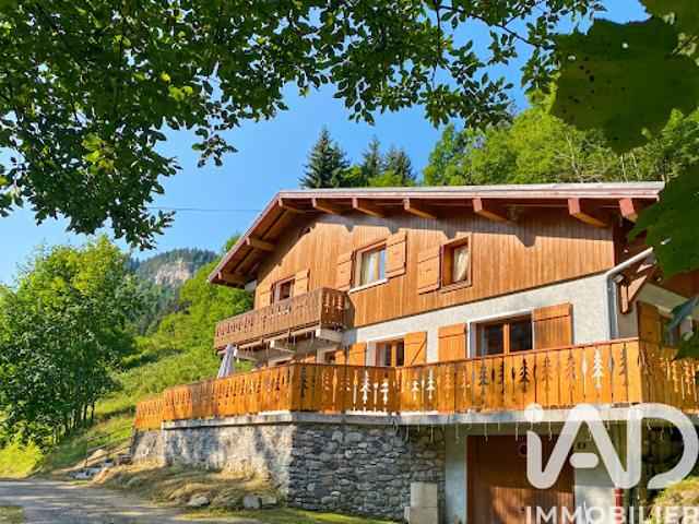 Vente Chalet 5 pièces 88 m2 Taninges