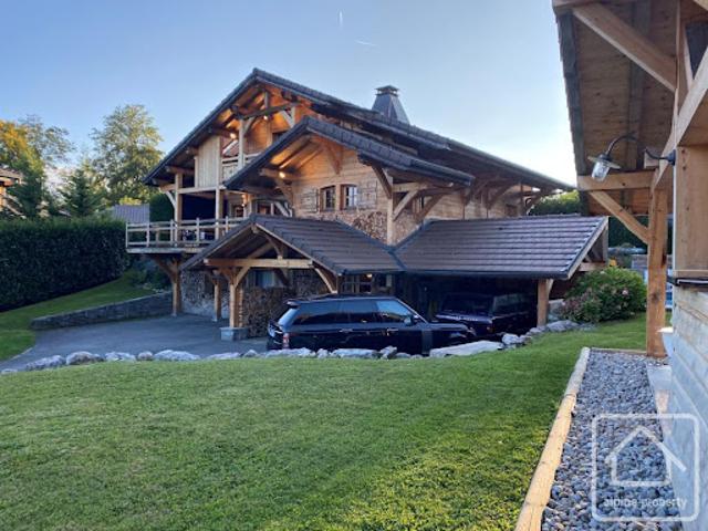 Vente Chalet 7 pièces 240 m2 Larringes